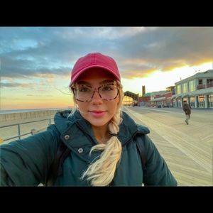 Meet your Posher, Gabriella